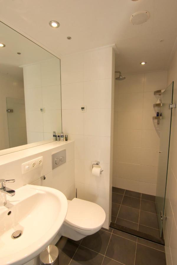 B&B Pompgebouw Aan De Rijn Tolkamer Экстерьер фото