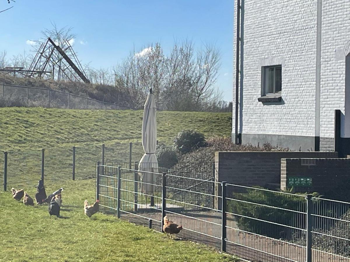 B&B Pompgebouw Aan De Rijn Tolkamer Экстерьер фото