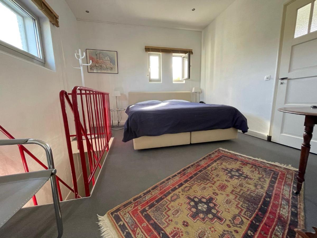 B&B Pompgebouw Aan De Rijn Tolkamer Экстерьер фото